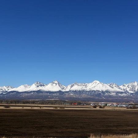 Utulny Byt S Vyhladom Na Tatry Poprad Ngoại thất bức ảnh