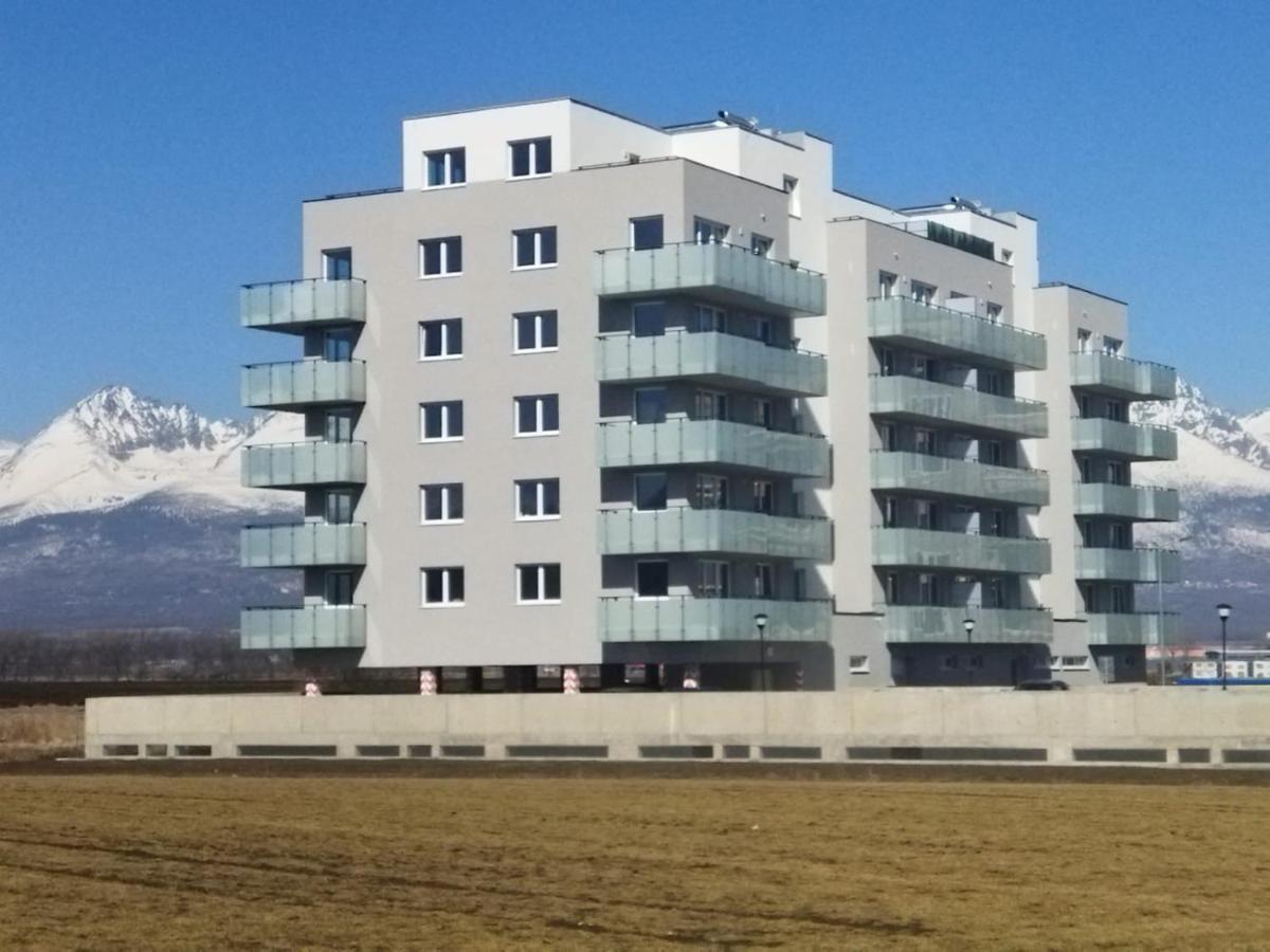 Utulny Byt S Vyhladom Na Tatry Poprad Ngoại thất bức ảnh